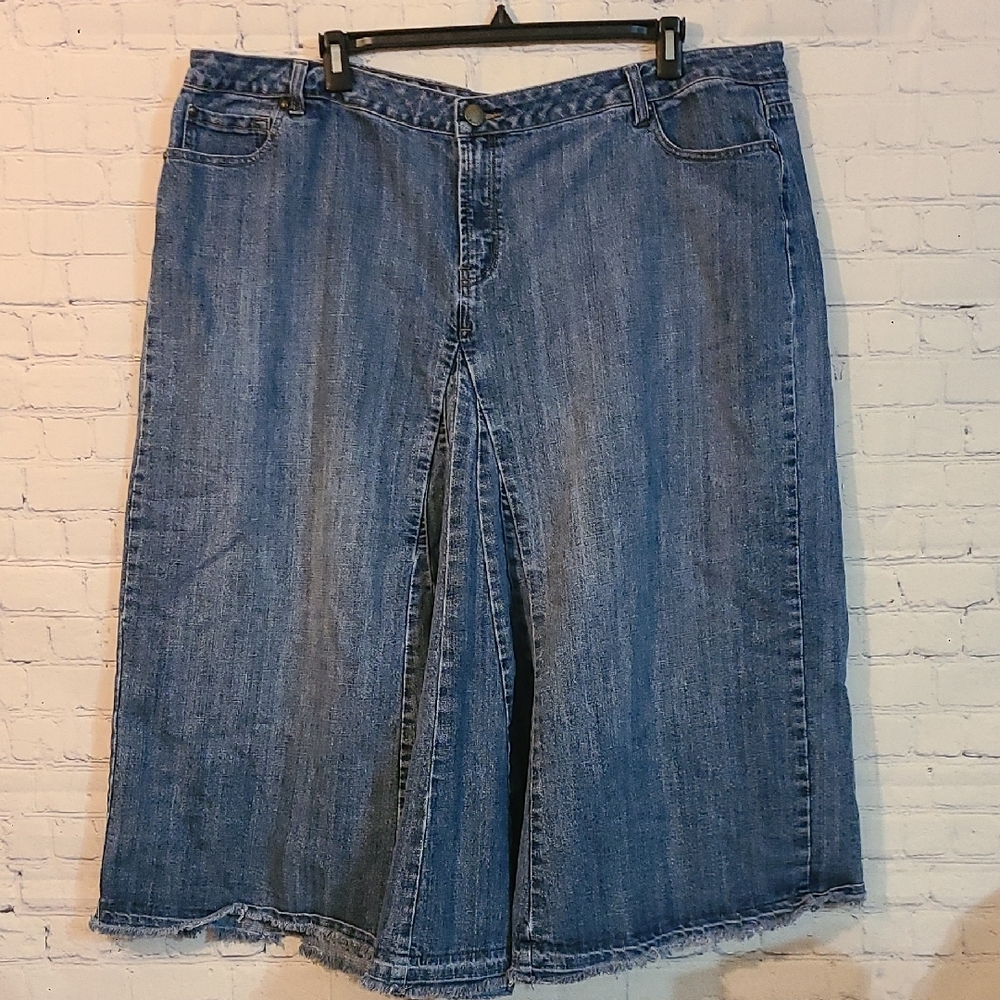 Baccini Women's Blue Denim Skirt 28W